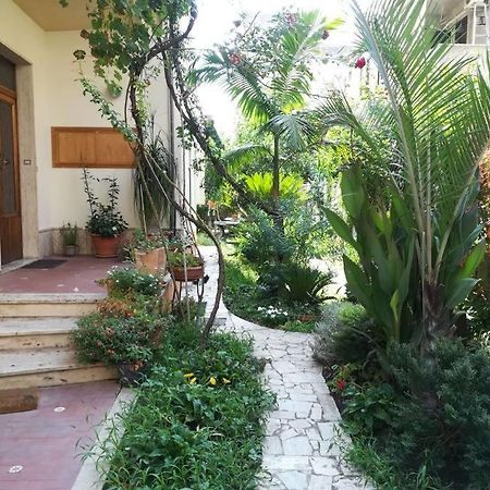 Appartamento A Due Passi Dal Mare Siderno Exterior foto